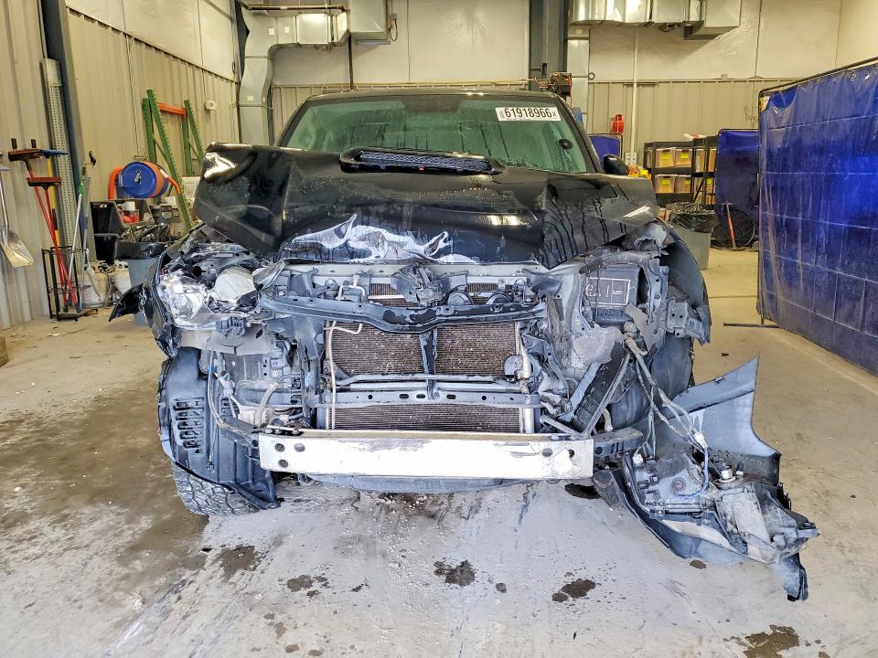 Aukcja sprzedaży 2015 Toyota 4runner, vin: JTEBU5JR1F5270031, numer aukcji: 61918966
