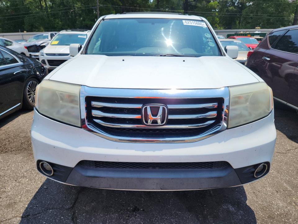 62515886 :رقم المزاد ، 5FNYF3H46FB029992 vin ، 2015 Honda Pilot مزاد بيع