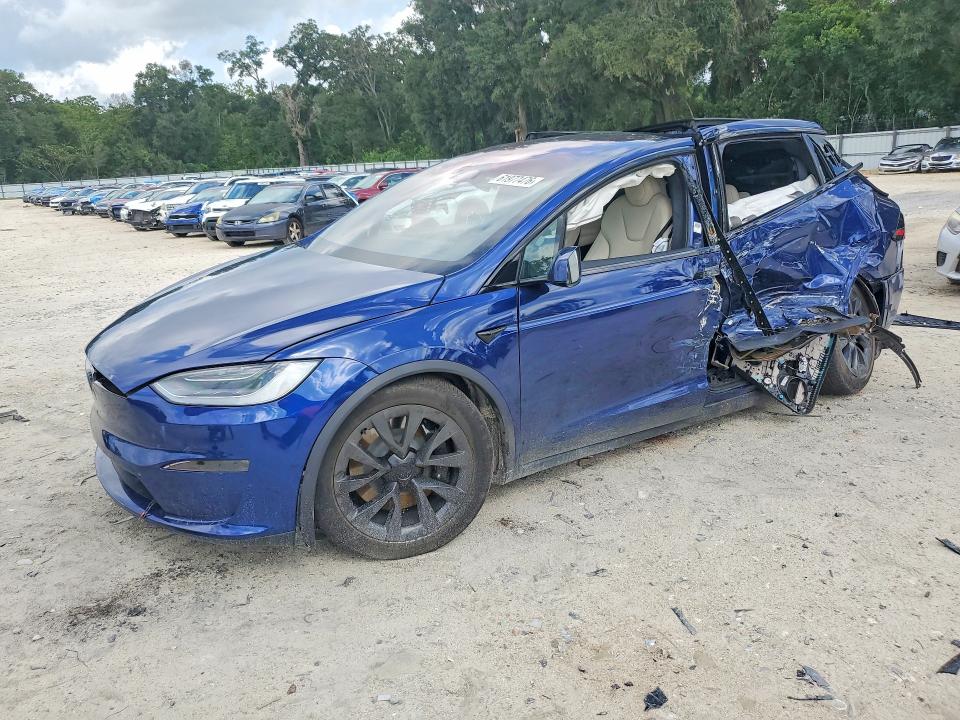 Auction sale of the 2023 Tesla Model X, vin: 7SAXCBE59PF378614, lot number: 61977476