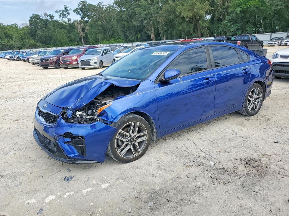 2019 Kia Forte მანქანა იყიდება აუქციონზე, vin: 3KPF34AD3KE015306, აუქციონის ნომერი: 60843456