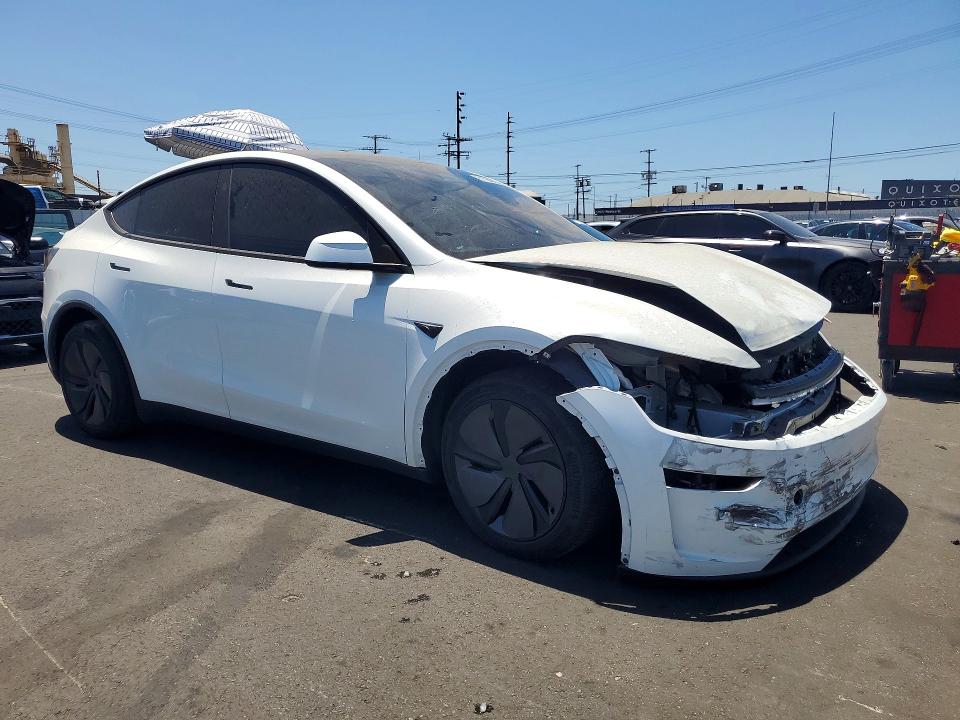 2026 Tesla Model Y მანქანა იყიდება აუქციონზე, vin: 7SAYGDEE0TF373154, აუქციონის ნომერი: 61764626