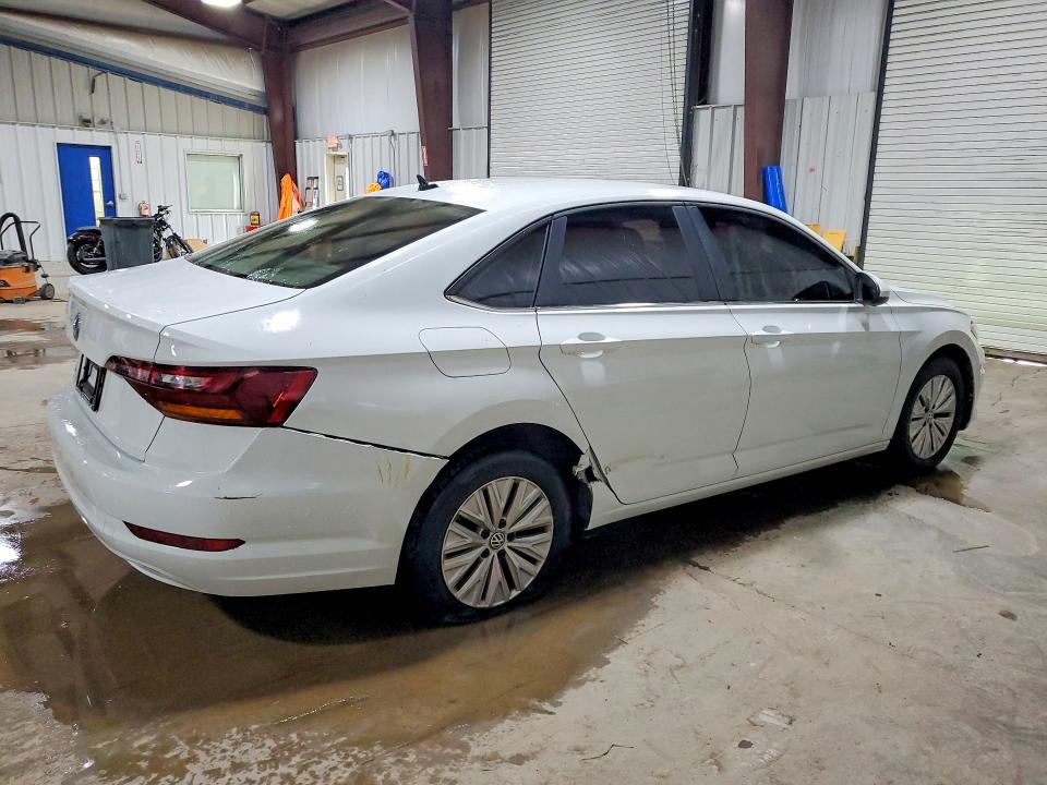 Продажа на аукционе авто 2019 Volkswagen Jetta, vin: 3VWC57BU3KM190932, номер лота: 61022576