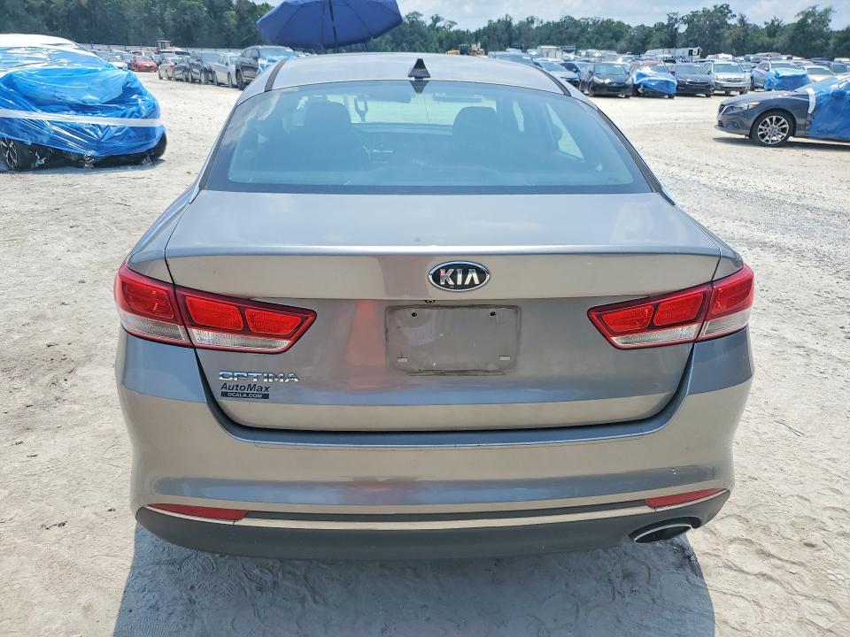 62822866 :رقم المزاد ، 5XXGT4L35HG139439 vin ، 2017 Kia Optima مزاد بيع