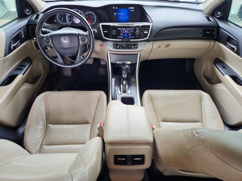 Продаж на аукціоні авто 2015 Honda 5500ppg, vin: 1HGCR2F85FA260085, номер лоту: 60847996