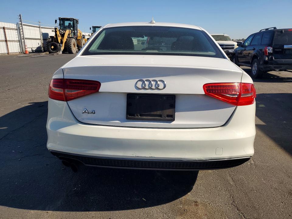 61208996 :رقم المزاد ، WAUAFAFL0EN018869 vin ، 2014 Audi A4 مزاد بيع