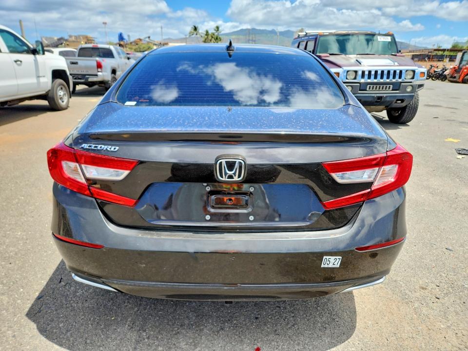 Продажа на аукционе авто 2018 Honda Accord, vin: 1HGCV1F4XJA076207, номер лота: 59199676