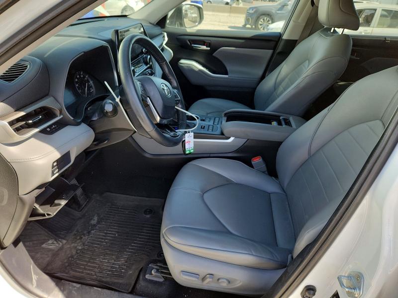 60134166 :رقم المزاد ، 5TDHZRBHXMS538014 vin ، 2021 Toyota Highlander مزاد بيع