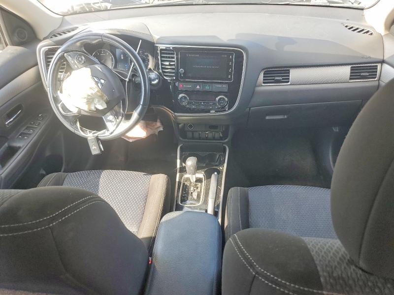 58578996 :رقم المزاد ، JA4AD3A34JZ023064 vin ، 2018 Mitsubishi Outlander مزاد بيع