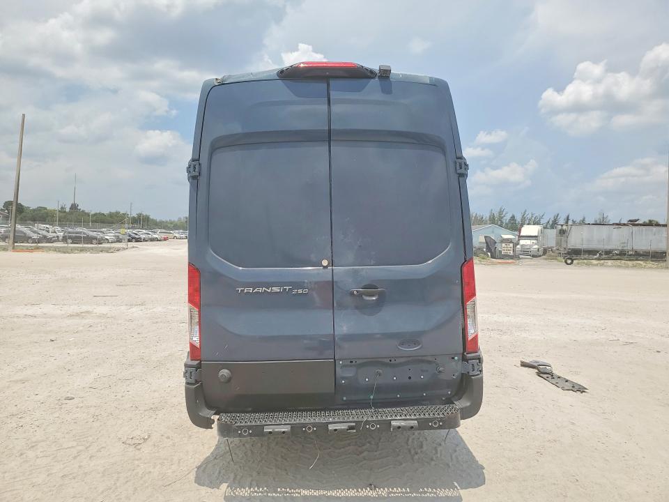 Продажа на аукционе авто 2019 Ford Transit, vin: 1FTYR3XM0KKB73625, номер лота: 63023096