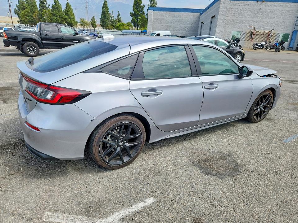61718616 :رقم المزاد ، 19XFL2H81TE003461 vin ، 2026 Honda Civic مزاد بيع