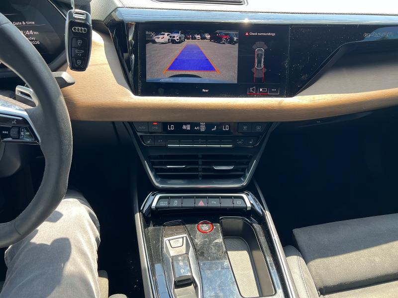 Aukcja sprzedaży 2022 Audi E-tron Gt, vin: WAUFJBFW2N7006120, numer aukcji: 62357976