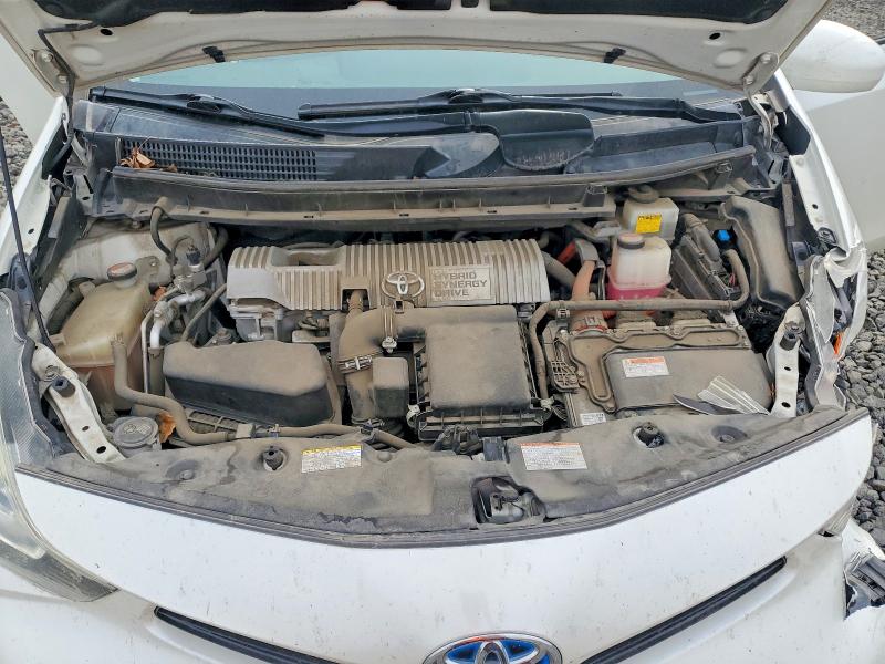 61765556 :رقم المزاد ، JTDZN3EU3GJ047257 vin ، 2016 Toyota Prius V مزاد بيع
