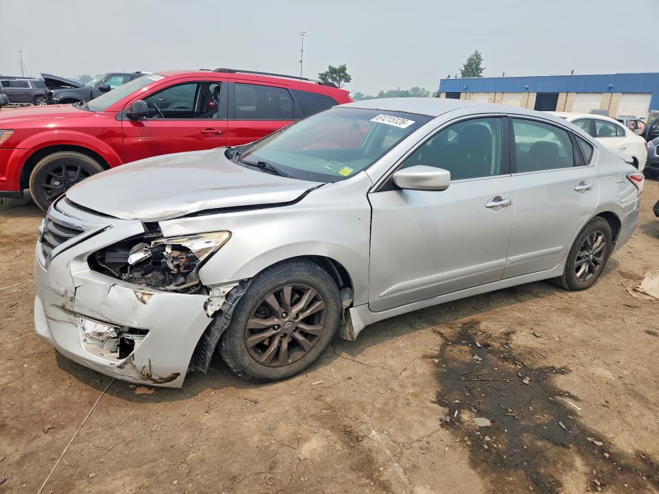 2015 Nissan Altima მანქანა იყიდება აუქციონზე, vin: 1N4AL3APXFC589287, აუქციონის ნომერი: 61215126