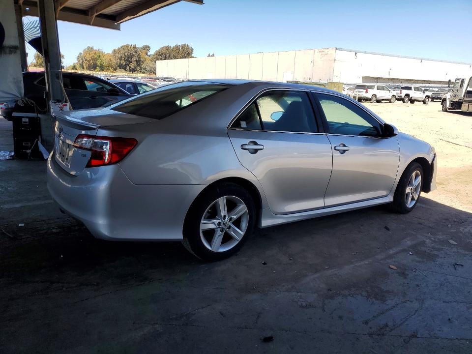 Продажа на аукционе авто 2014 Toyota Camry, vin: 4T1BF1FK5EU418068, номер лота: 63362536