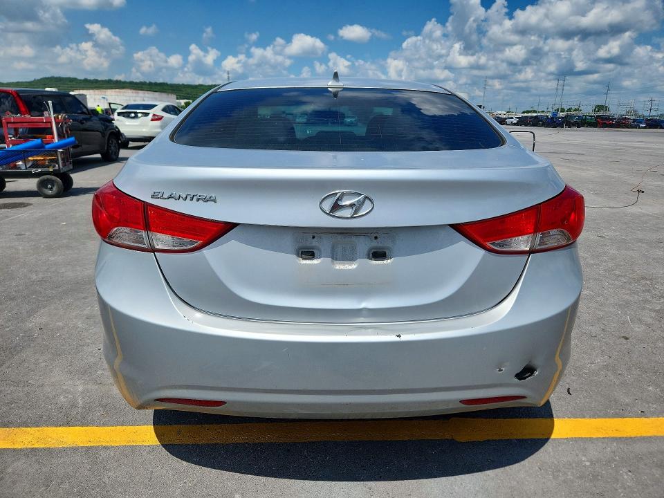 60620336 :رقم المزاد ، 5NPDH4AE7DH306665 vin ، 2013 Hyundai Elantra مزاد بيع