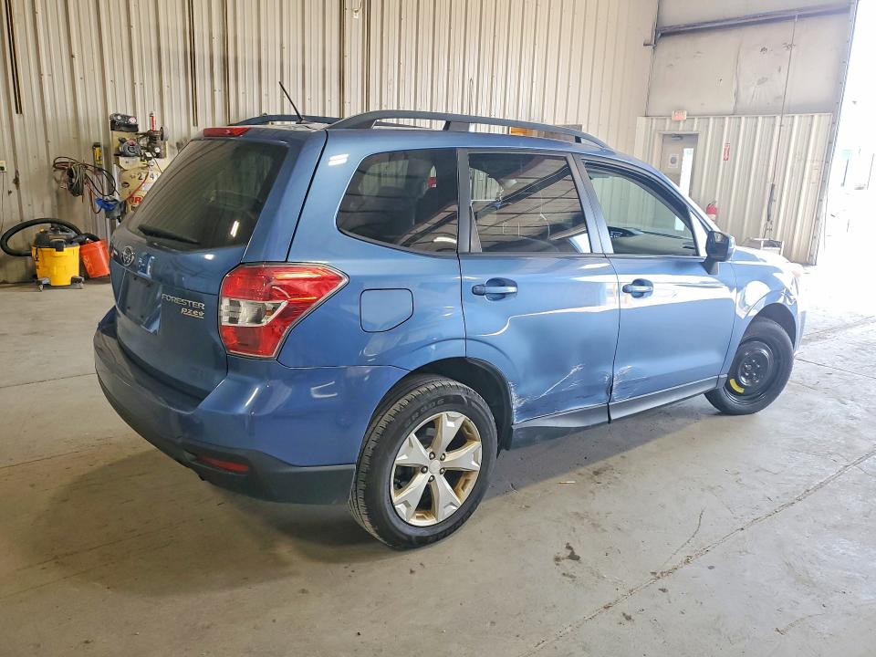 60395926 :رقم المزاد ، JF2SJADC1FH488936 vin ، 2015 Subaru Forester مزاد بيع
