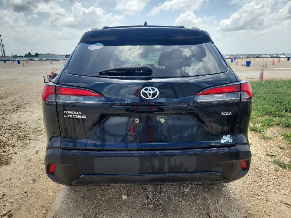 Продаж на аукціоні авто 2025 Toyota Corolla Cross, vin: 7MUEAAAG7SV129783, номер лоту: 56268296
