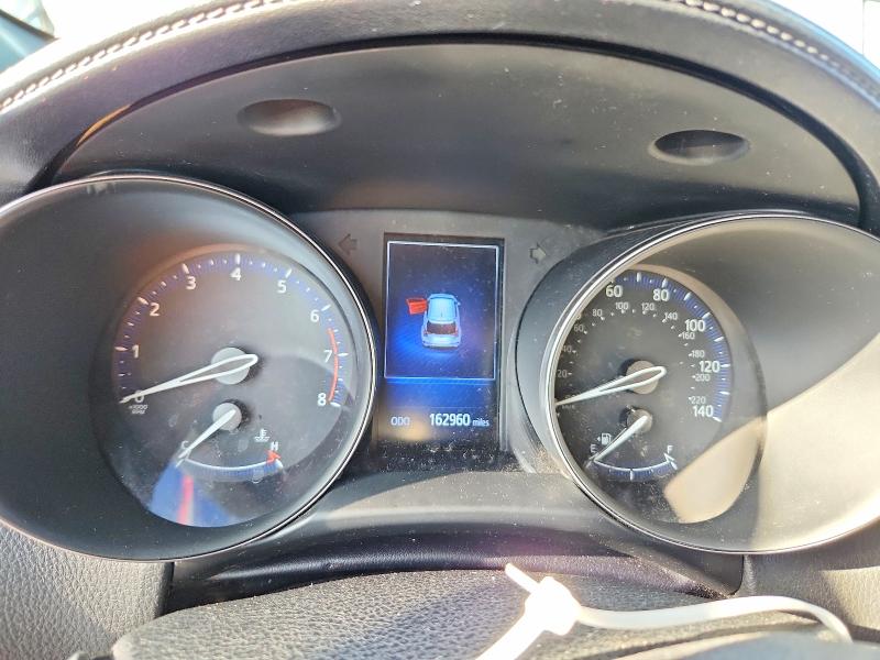 59218556 :رقم المزاد ، NMTKHMBX1JR015333 vin ، 2018 Toyota C-hr مزاد بيع