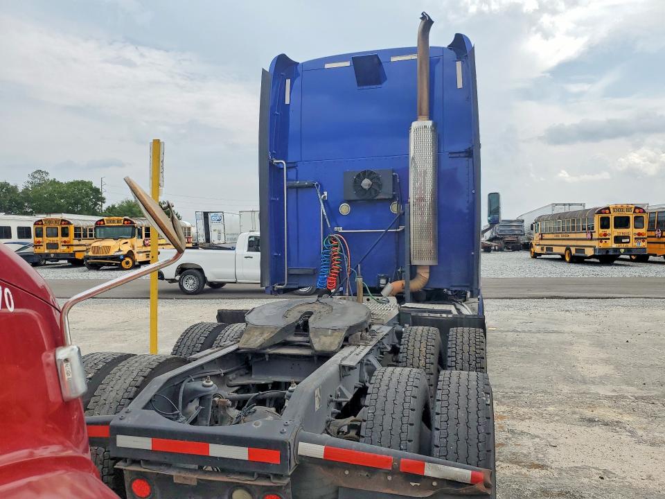 62275136 :رقم المزاد ، 1XP7D49X1BD102377 vin ، 2011 Peterbilt 387 مزاد بيع