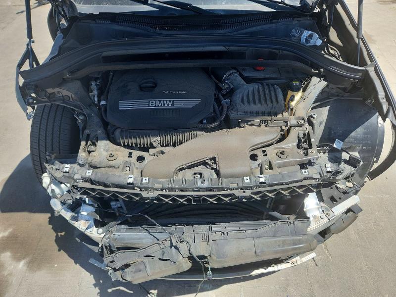 60152656 :رقم المزاد ، WBXYH9C00N5U40308 vin ، 2022 Bmw X2 مزاد بيع