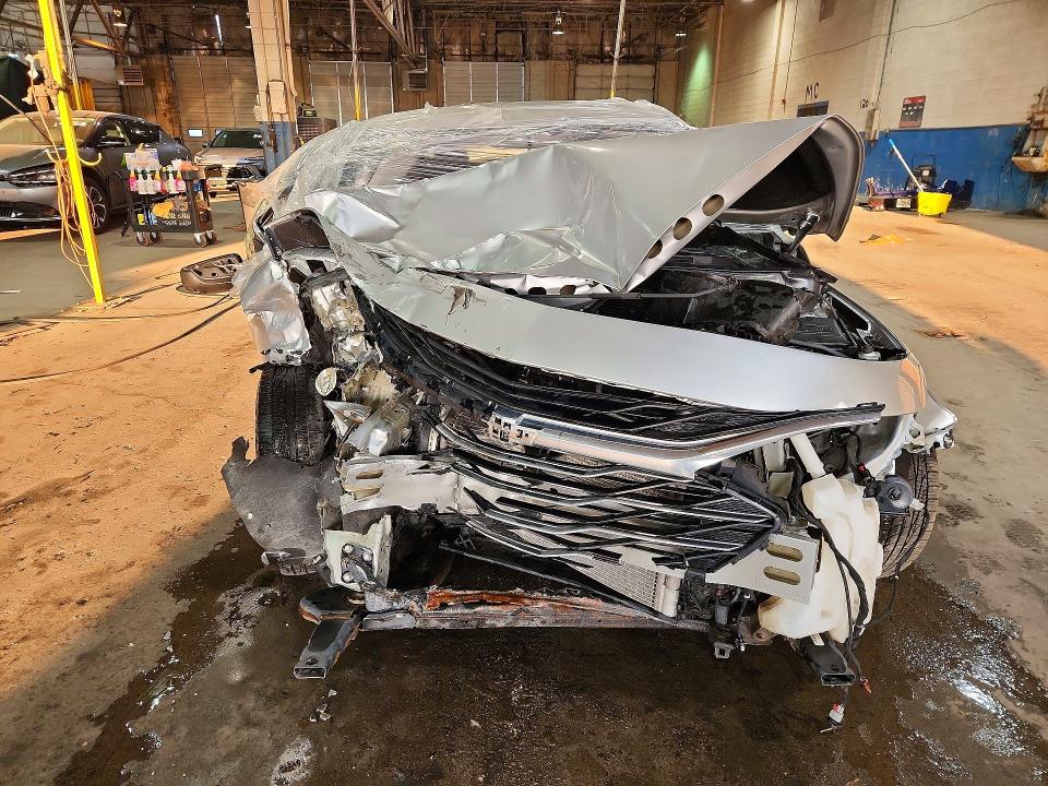 2020 Chevrolet Malibu მანქანა იყიდება აუქციონზე, vin: 1G1ZC5ST1LF100900, აუქციონის ნომერი: 58835516
