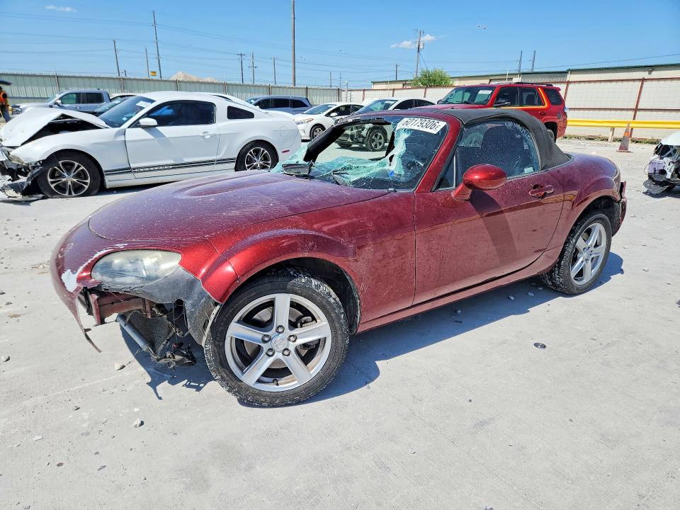 60179306 :رقم المزاد ، JM1NC25F560100450 vin ، 2006 Mazda Mx-5 Miata مزاد بيع
