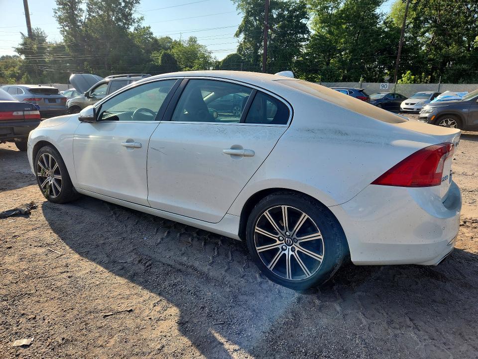 61238836 :رقم المزاد ، LYV402HM9HB140471 vin ، 2017 Volvo S60 مزاد بيع