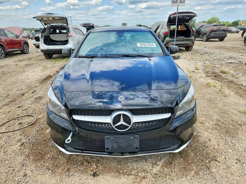 60323956 :رقم المزاد ، WDDSJ4GB7KN757414 vin ، 2019 Mercedes-benz Cla مزاد بيع