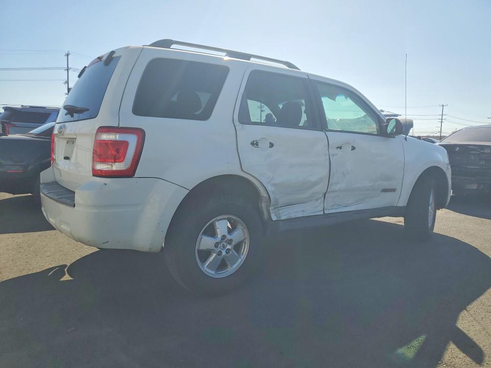 Продажа на аукционе авто 2008 Ford Escape, vin: 1FMCU03Z88KA71017, номер лота: 62993466