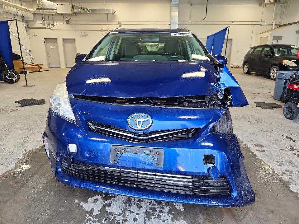 62569846 :رقم المزاد ، JTDZN3EU9E3312295 vin ، 2014 Toyota Prius V مزاد بيع