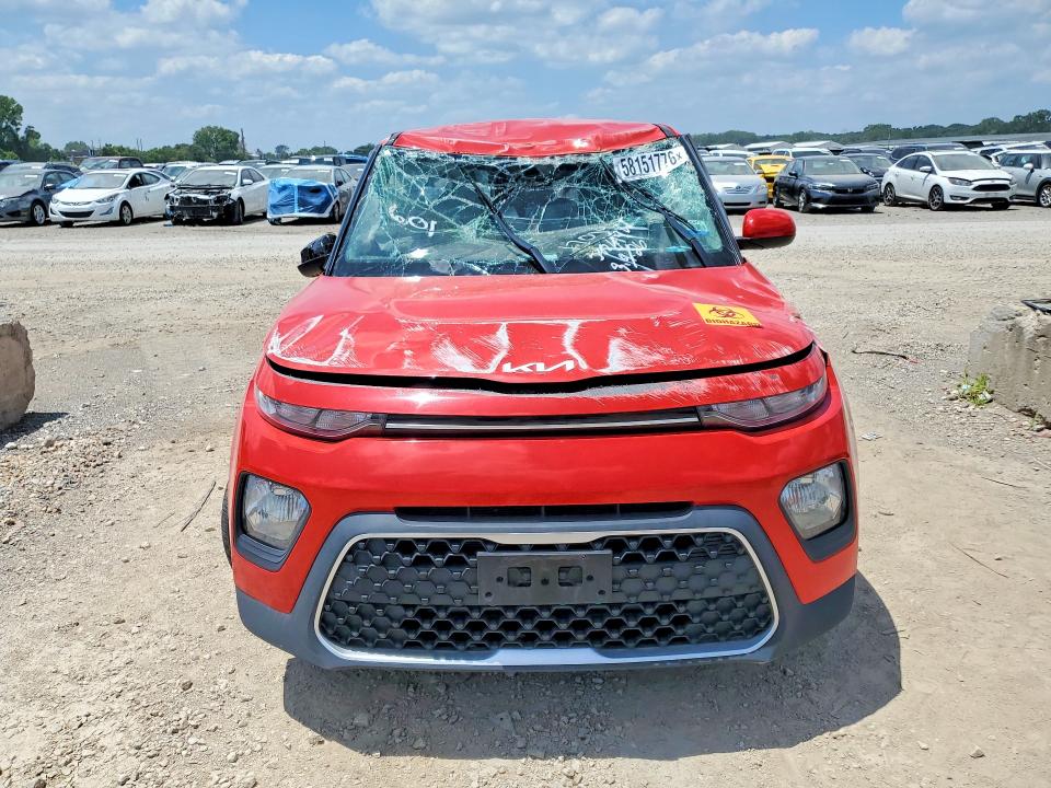 58151776 :رقم المزاد ، KNDJ23AU6N7176258 vin ، 2022 Kia Soul مزاد بيع
