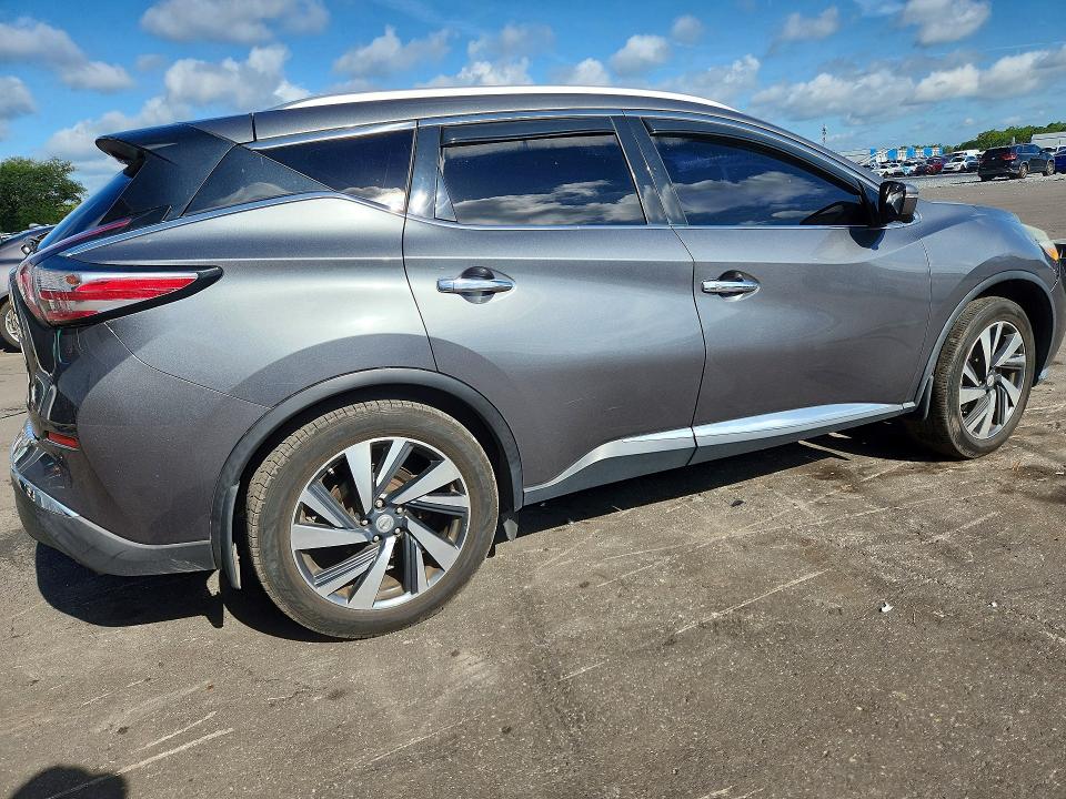 59990546 :رقم المزاد ، 5N1AZ2MH5FN264425 vin ، 2015 Nissan Murano مزاد بيع