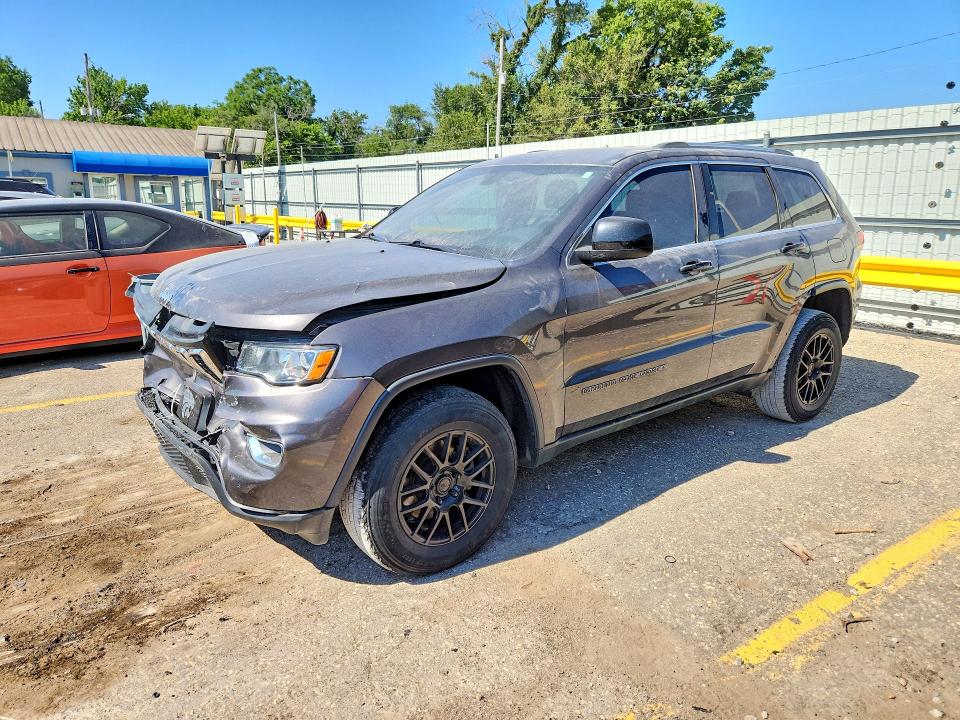 Продаж на аукціоні авто 2018 Jeep Grand Cherokee, vin: 1C4RJFAG8JC313056, номер лоту: 59639316