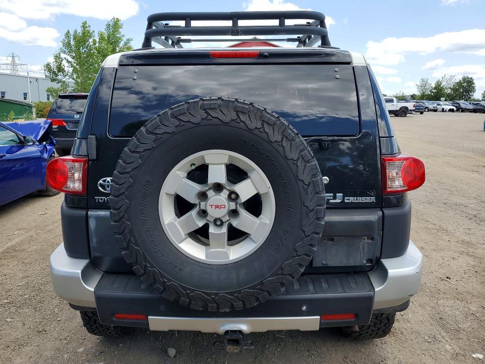 62108126 :رقم المزاد ، JTEBU11F570091732 vin ، 2007 Toyota Fj Cruiser مزاد بيع