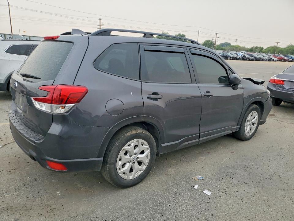 61712536 :رقم المزاد ، JF2SKADC9MH487379 vin ، 2021 Subaru Forester مزاد بيع