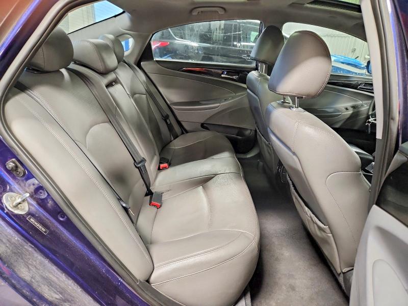 59089256 :رقم المزاد ، 5NPEC4AC8EH827655 vin ، 2014 Hyundai Sonata مزاد بيع