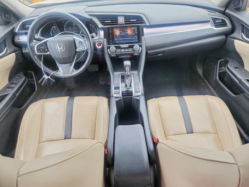 60156616 :رقم المزاد ، 19XFC1F71HE213795 vin ، 2017 Honda Civic مزاد بيع