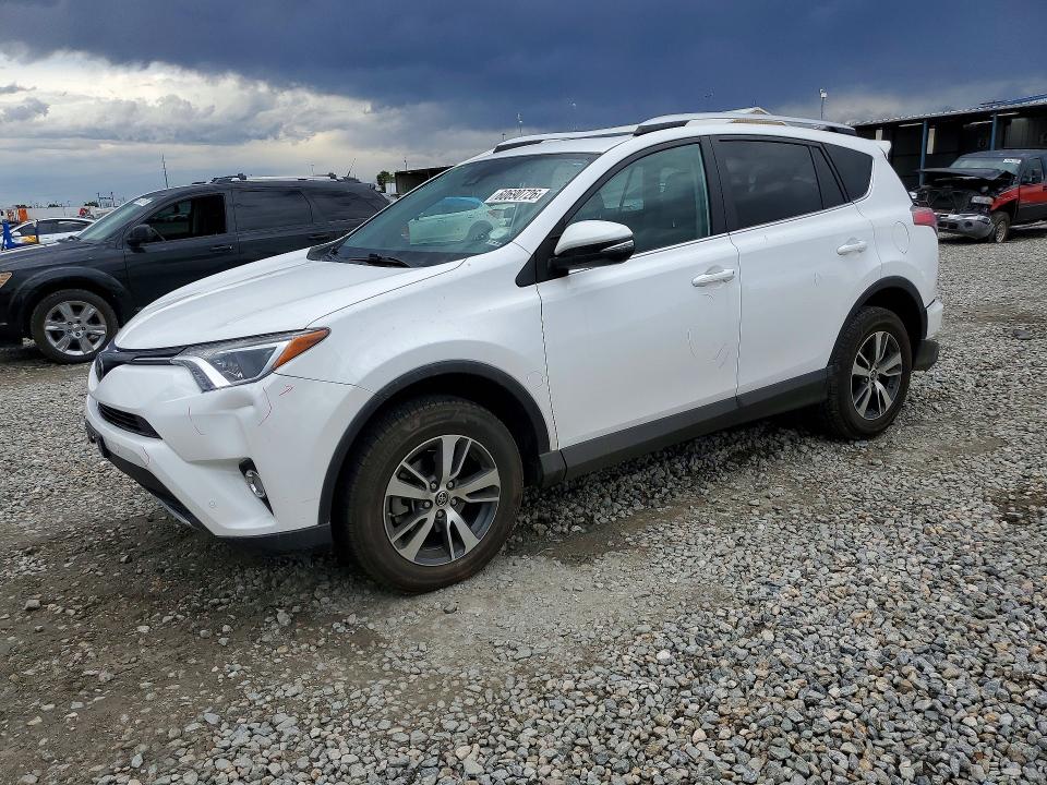 2016 Toyota Rav4 მანქანა იყიდება აუქციონზე, vin: 2T3RFREV0GW422497, აუქციონის ნომერი: 60690726