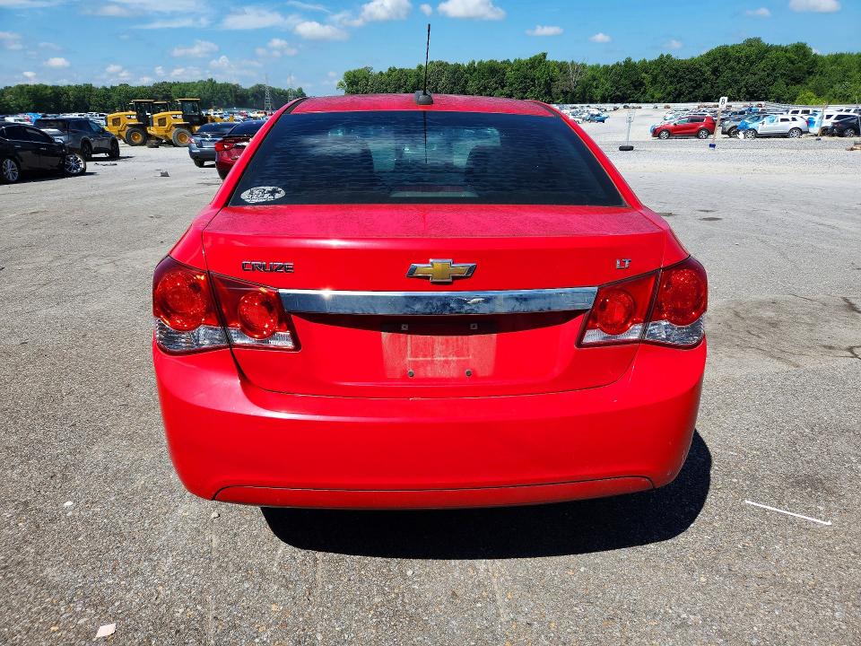 60968376 :رقم المزاد ، 1G1PE5SB8F7284899 vin ، 2015 Chevrolet Cruze مزاد بيع
