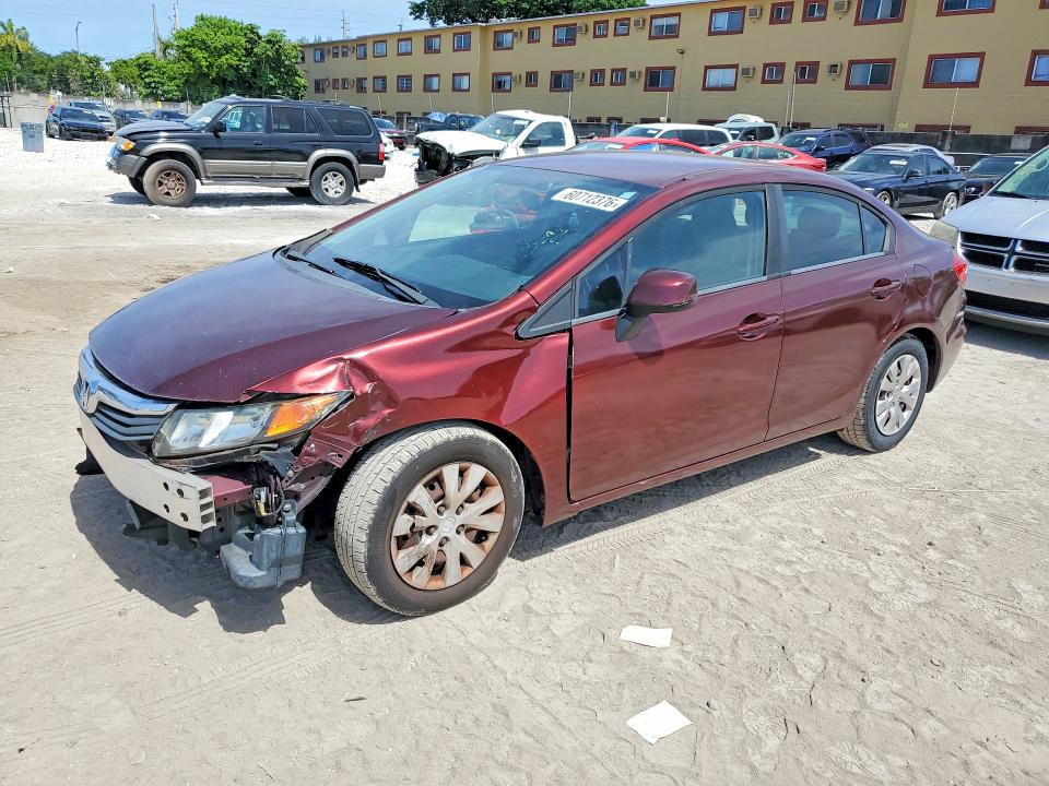 60712376 :رقم المزاد ، 19XFB2F55CE085724 vin ، 2012 Honda Civic مزاد بيع