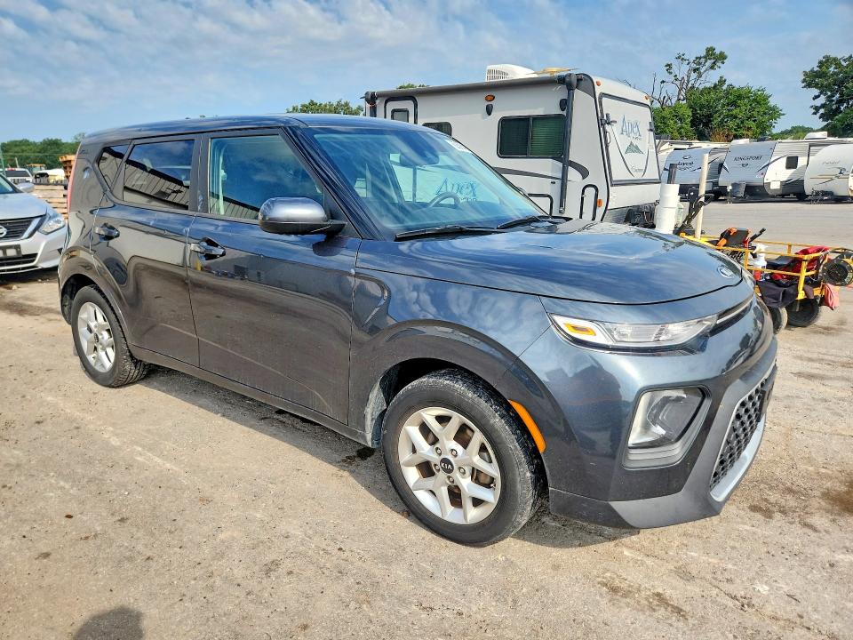 2021 Kia Soul მანქანა იყიდება აუქციონზე, vin: KNDJ23AU5M7773741, აუქციონის ნომერი: 62598496