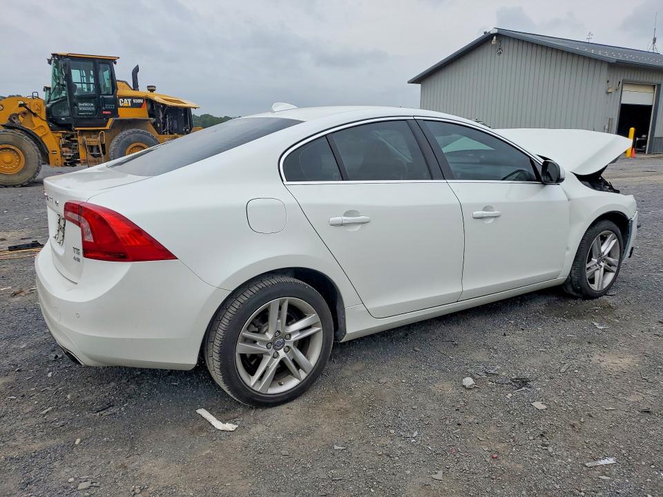 Продажа на аукционе авто 2015 Volvo S60, vin: YV1612TM4F2351258, номер лота: 62029836