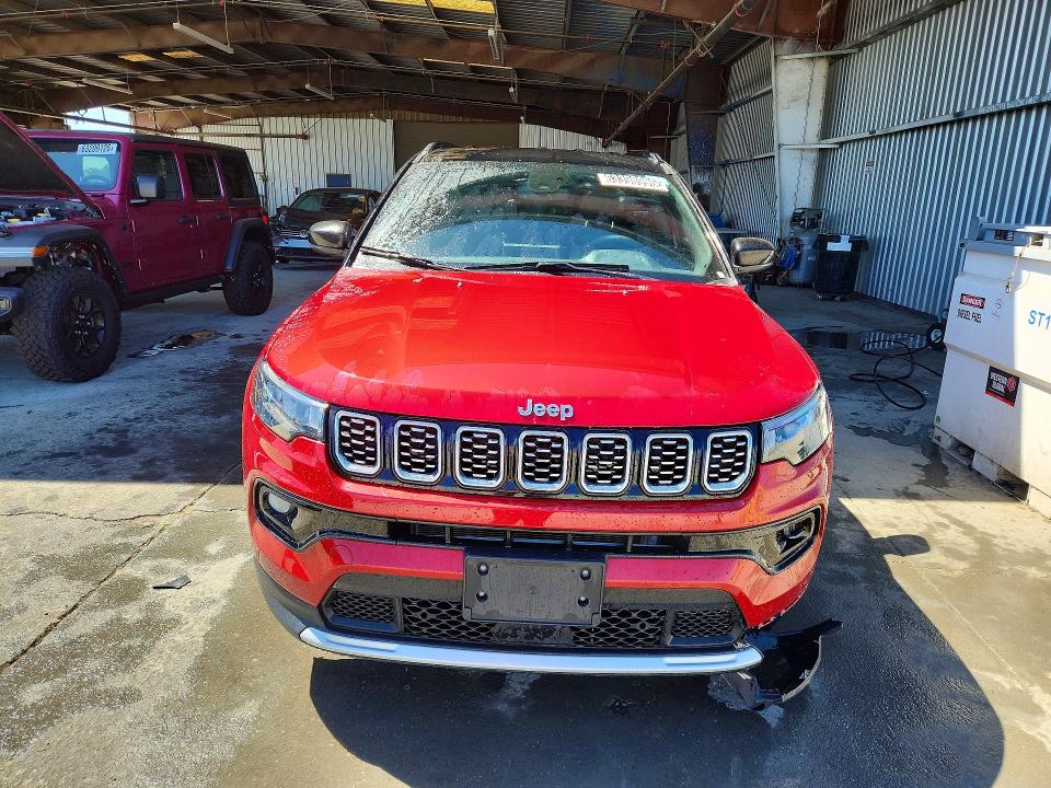 63398996 :رقم المزاد ، 3C4NJDCN2ST525603 vin ، 2025 Jeep Compass مزاد بيع