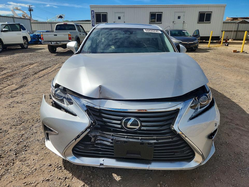 60896836 :رقم المزاد ، JTHBK1GG4G2234408 vin ، 2016 Lexus Es مزاد بيع