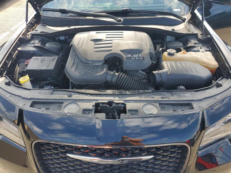 62167956 :رقم المزاد ، 2C3CCAAG2KH507281 vin ، 2019 Chrysler 300 مزاد بيع