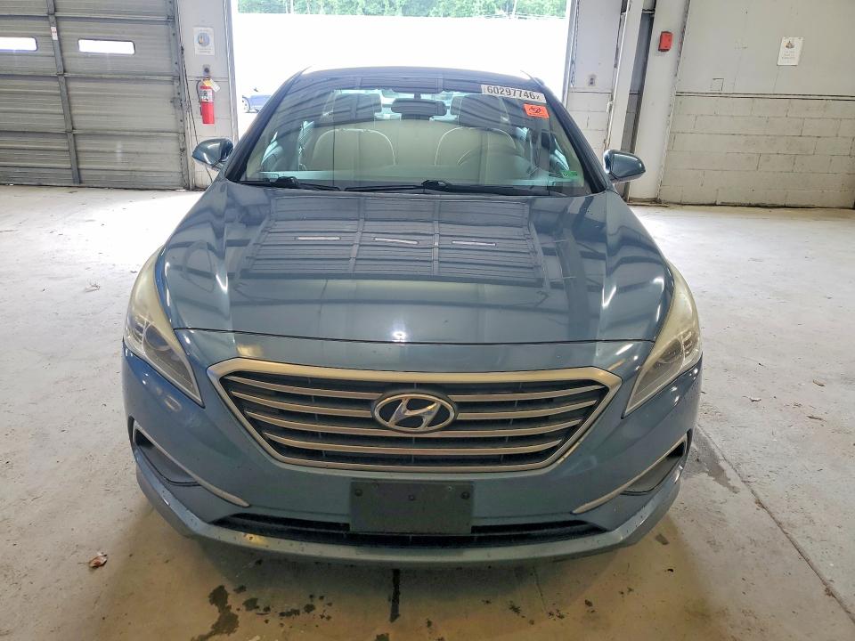 2017 Hyundai Sonata მანქანა იყიდება აუქციონზე, vin: 5NPE24AFXHH525771, აუქციონის ნომერი: 60297746