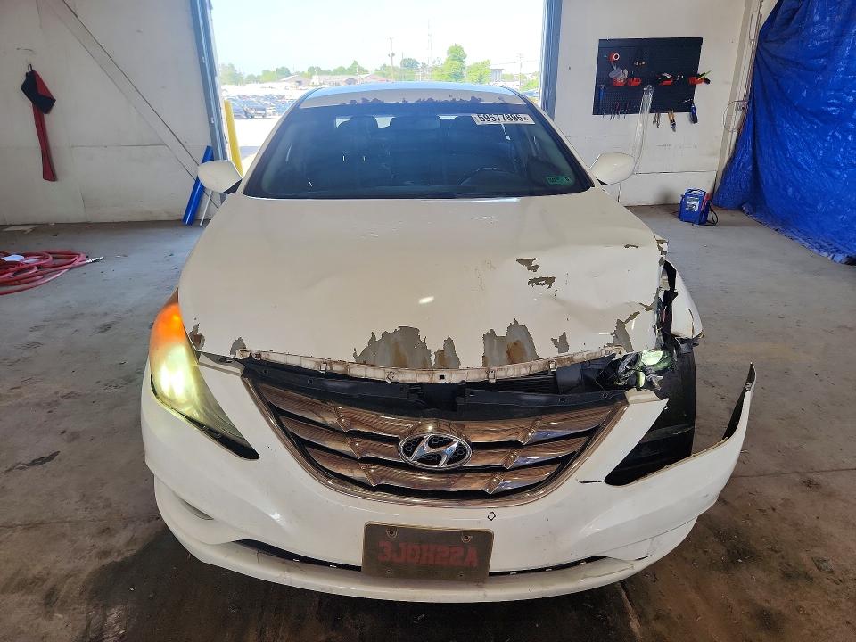 59577896 :رقم المزاد ، 5NPEC4AC2BH201448 vin ، 2011 Hyundai Sonata مزاد بيع