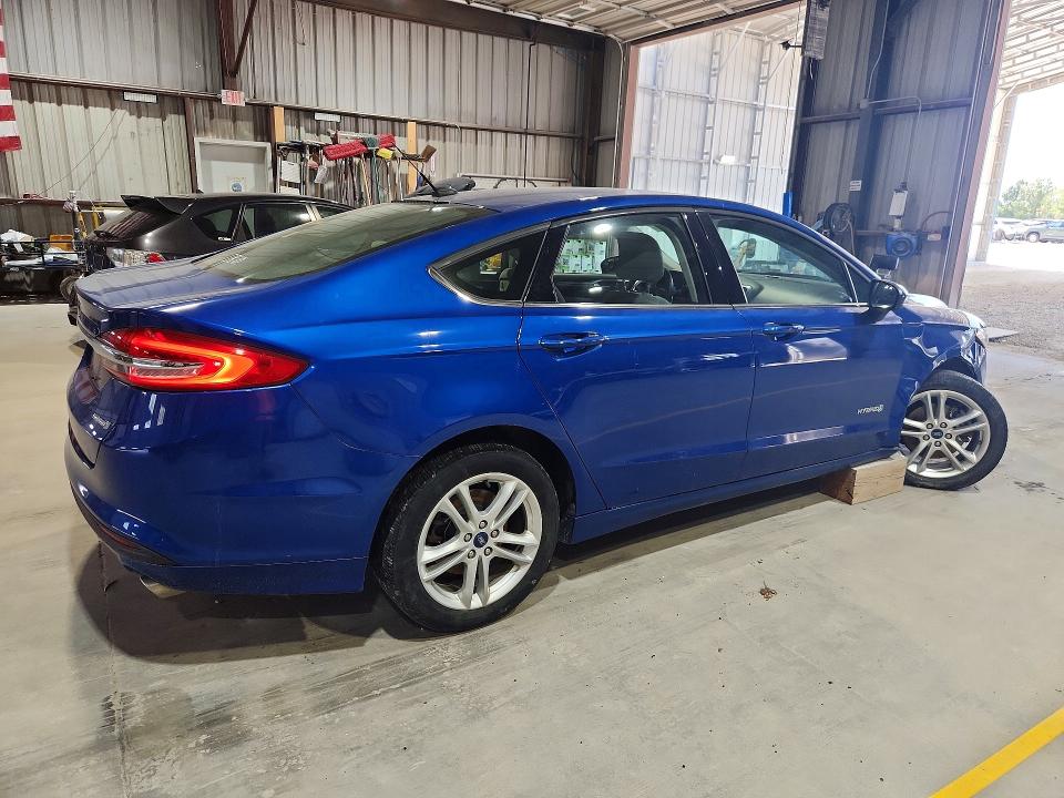 Продажа на аукционе авто 2018 Ford Fusion, vin: 3FA6P0UU8JR278851, номер лота: 60862996