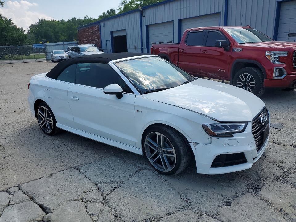 Продажа на аукционе авто 2019 Audi A3, vin: WAUYELFF0K1030157, номер лота: 85621475
