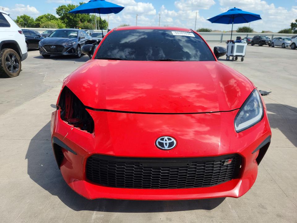Продажа на аукционе авто 2022 Toyota Gr 86, vin: JF1ZNBF18N8752497, номер лота: 60389896
